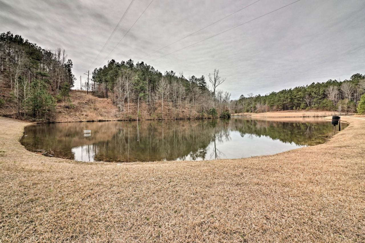 Peaceful Family Cabin On 10 Acres With Game Room! Heflin Eksteriør bilde